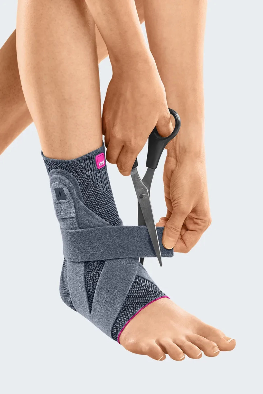 Sprungelenkbandage Levamed active von medi