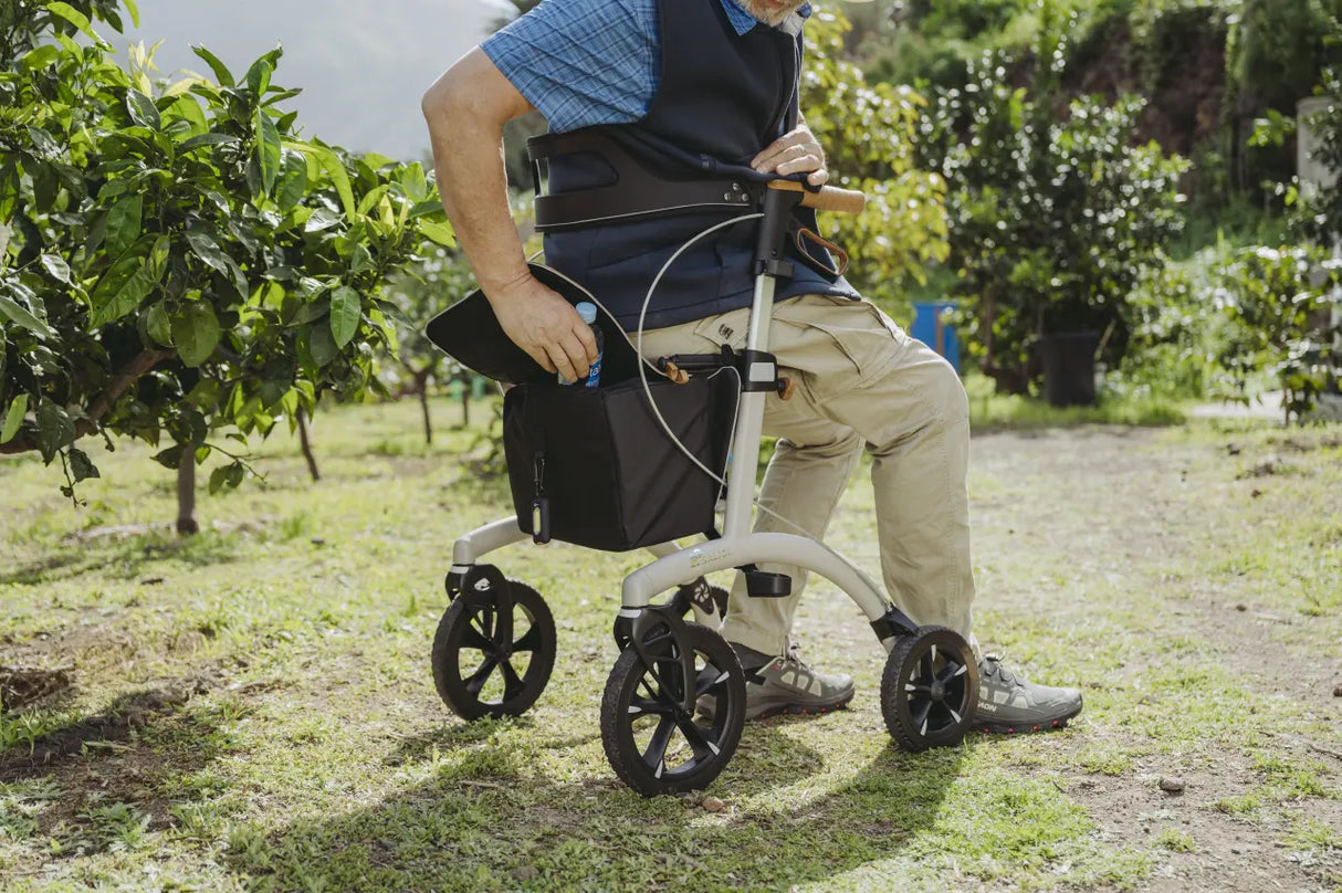 Leichtgewichtrollator AR 2026 im Komplettpaket von SALJOL