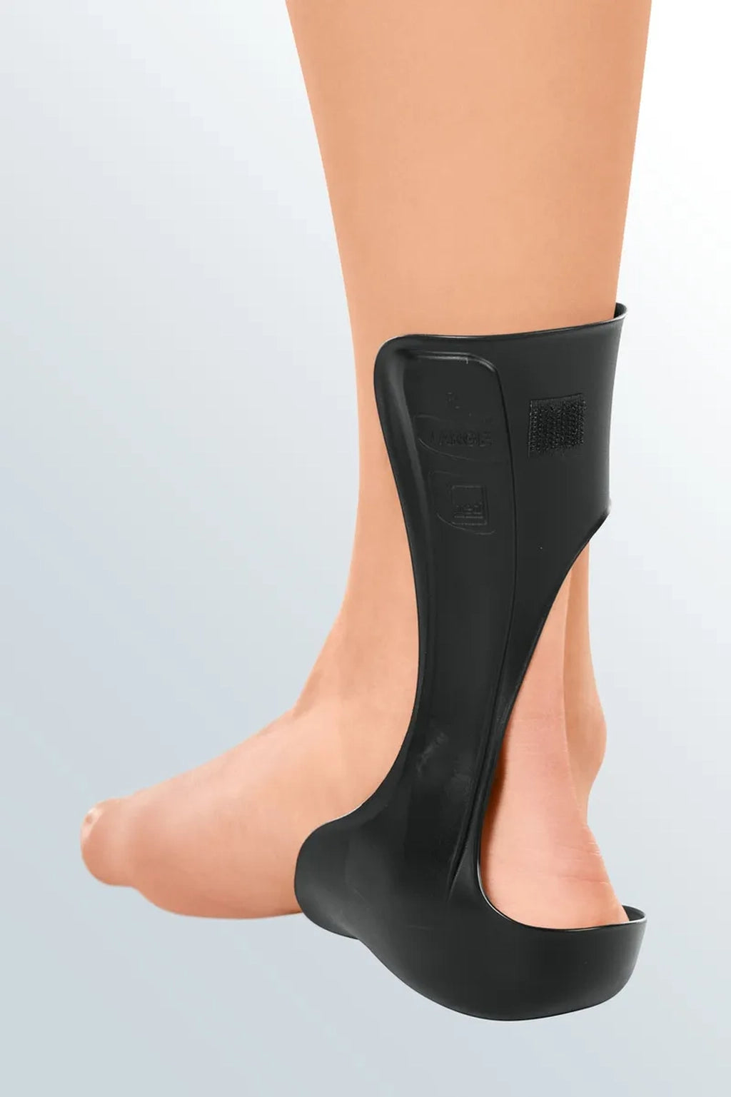 Sprunggelenkbandage Levamed stabili-tri von medi